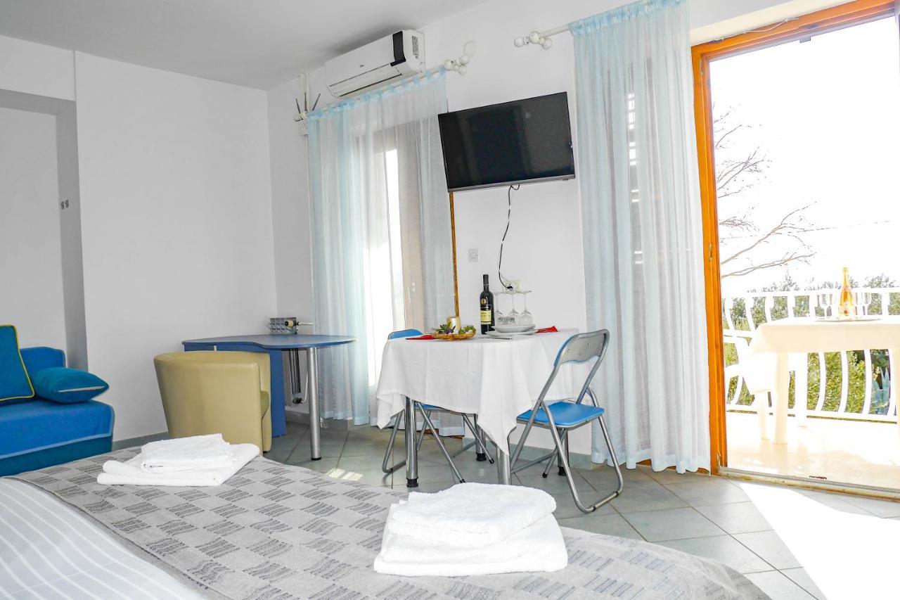 Apartments Beach Dugi Rat Dış mekan fotoğraf