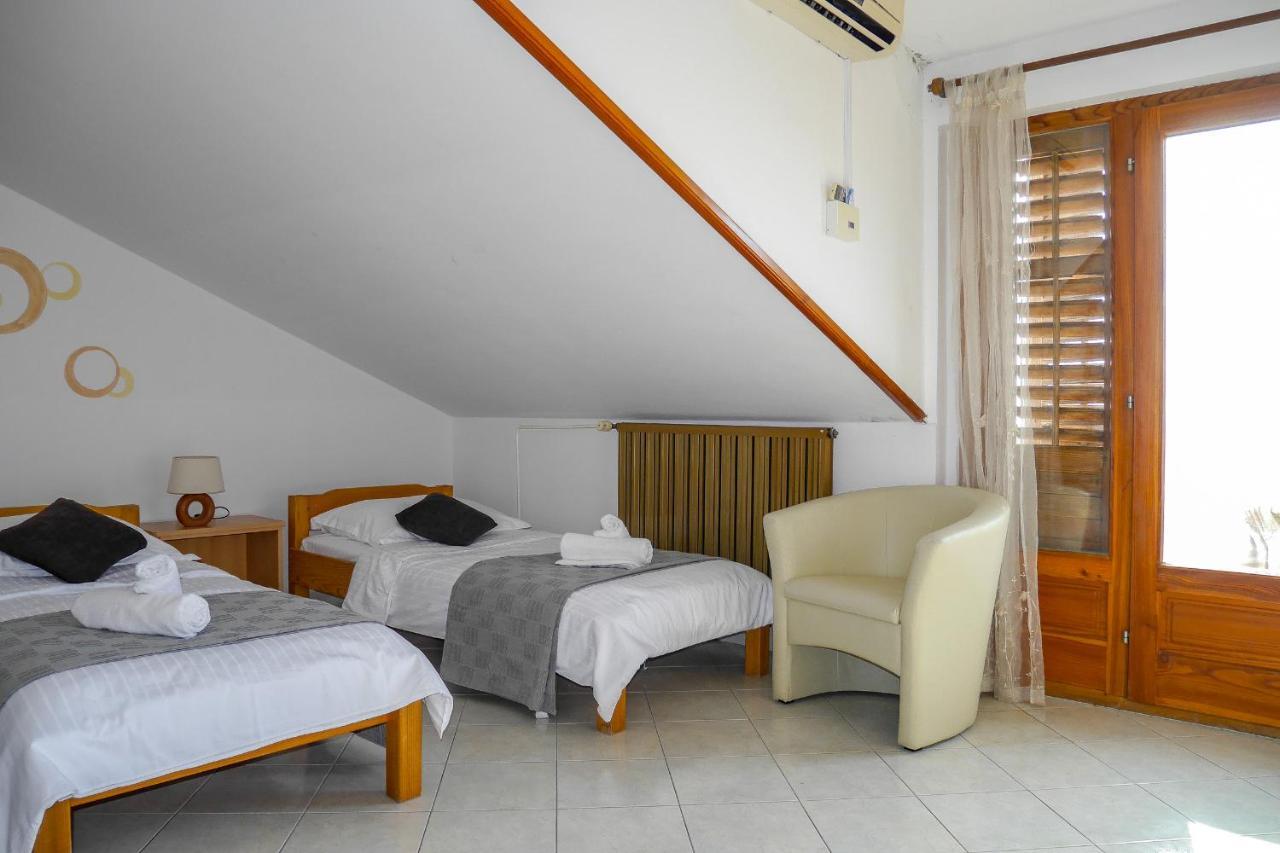Apartments Beach Dugi Rat Dış mekan fotoğraf